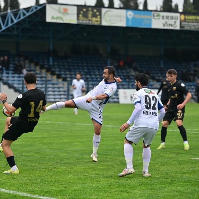Karacabey Belediye Spor - GMG Kastamonuspor: 4-0