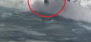 Mersin'de Berdan Çayı'na atlayan genç, suda kayboldu (2)