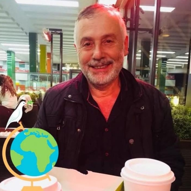 Kardeşinin cenazesinde kalp krizi geçiren kadın, hayatını kaybetti