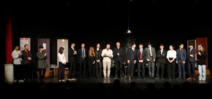 Erzurum Lisesi öğrencilerinden anlamlı sahne: "12 Öfkeli" büyük beğeni topladı