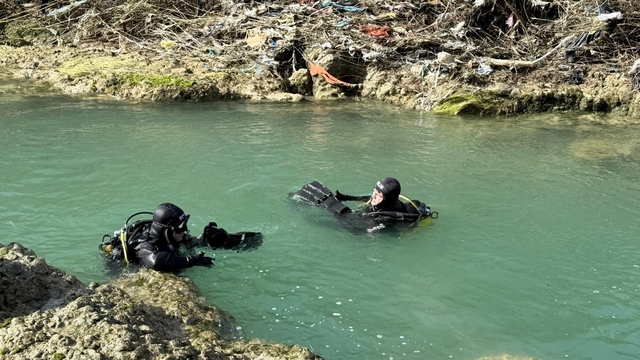 Tüm ekipler seferber oldu, suda kaybolan çocuğu arama çalışması sürüyor