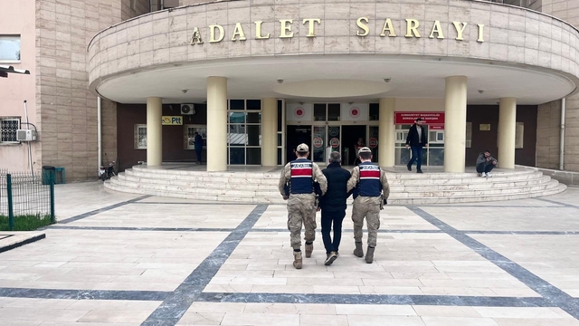Şanlıurfa'da dolandırıcılıktan aranan şahıs yakalandı