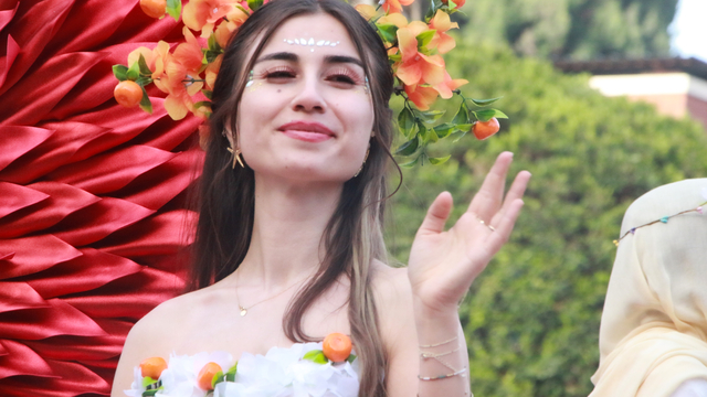 Adana'daki Portakal Çiçeği Karnavalı'na 1 milyondan fazla kişi katıldı