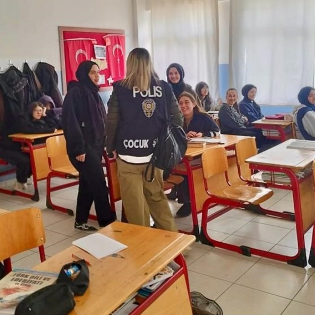 Bilecik'te çocuklara eğitim ve güvenlik faaliyetleri