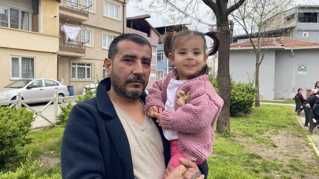 Bursa'da parkta toplanan bitki az kalsın faciaya yol açıyordu