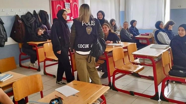 Bilecik'te çocuklara eğitim ve güvenlik faaliyetleri