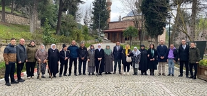 Bilecik huzurevi sakinleri Şeyh Edebali Türbesini ziyaret etti