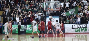 Sakarya Büyükşehir Basketbol play-off serisine galibiyetle başladı