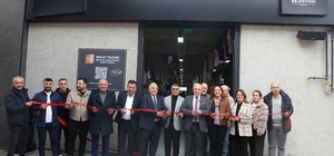 Nilüfer’in 8’inci giyim pazarı Balat’ta açıldı