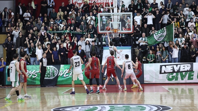 Sakarya Büyükşehir Basketbol play-off serisine galibiyetle başladı