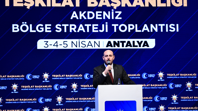 AK Parti Genel Başkan Yardımcısı Büyükgümüş, Akdeniz Bölge Strateji Toplantısı'nda konuştu: