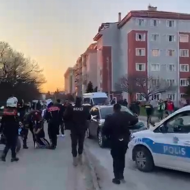 Edirne'de Fenerbahçe - Beşiktaş derbisi öncesi taraftar gerginliği