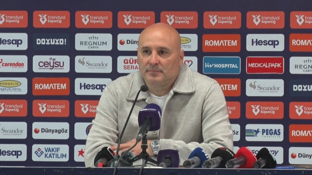 Sami Uğurlu:  "Atılan 3 gol bizim için gayet iyiydi"
Antalya Teknik Direkörü Sami Uğurlu:
"Finalle girdik, son 6 maç"