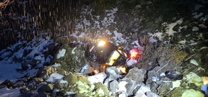 Otomobil şarampole yuvarlandı: 3 yaralı