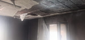 Kumlu'da ev yangını