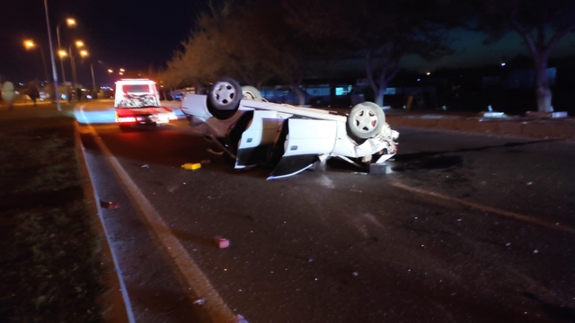 Şanlıurfa'da otomobiller çarpıştı: 2 ölü, 5 yaralı