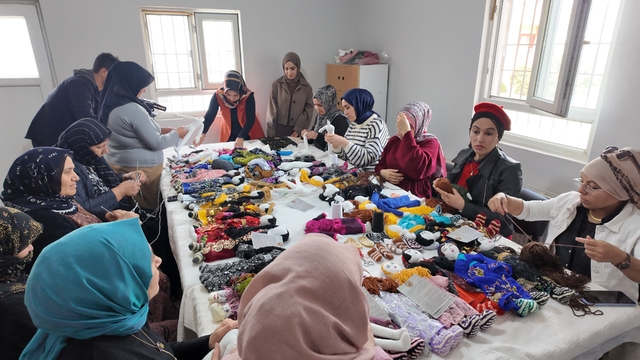 Şırnak'ta kadınlar 'Berivan bebek' ile ailelerini geçindiriyor