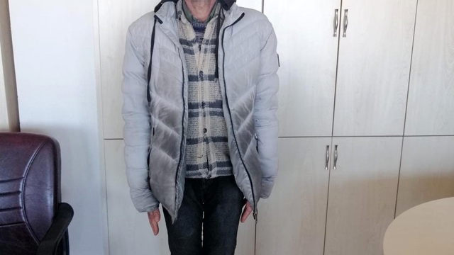 Pes dedirten dolandırıcılık: Topladığı ürünleri seyyar tezgahta sattı