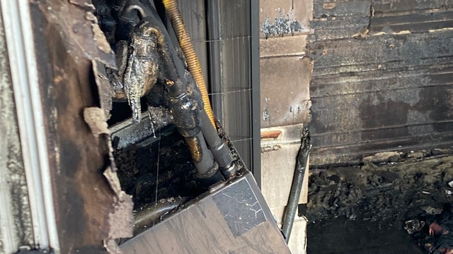 Burdur'da evin balkonunda çıkan yangın korkuttu