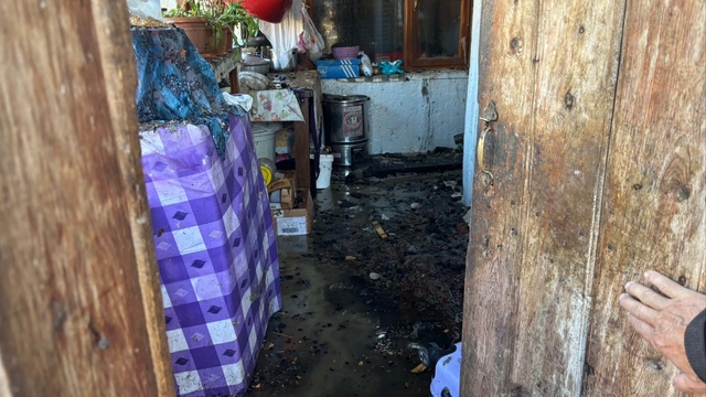 Bilecik'te kullanılmayan kömür kazanından yangın çıktı