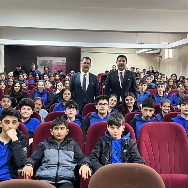 KATSO Başkanı Kadir Bozan, Kariyer Günlerinde öğrencilerle buluştu