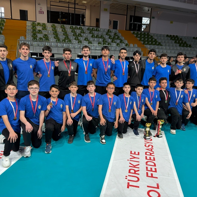 Bursa voleyboluna İnegöl Belediyespor imzası