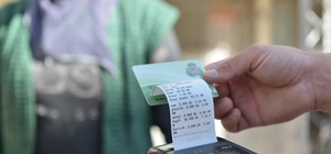 Çevreci Komşu Kart 10 yaşında Muratpaşa kent sakinleri, 10 yılda 25 milyon 639 bin 646 kilogram atık karşılığında 13 milyon 49 bin 934 lira gelir elde etti