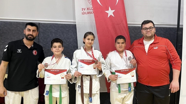 Yunusemreli judoculardan 6 madalya