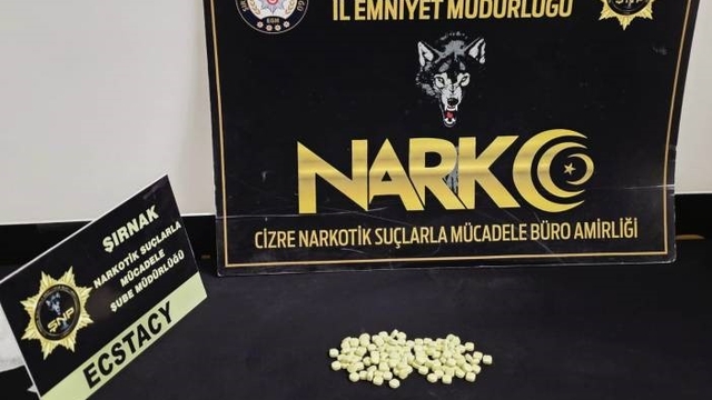 Şırnak'ta uyuşturucu hap ele geçirildi: 2 gözaltı