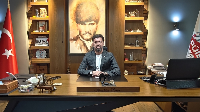 Petrol zammında devlet eli pompada
Başkan Polat: "Eşel sistem ile devletimiz taşın altında büyük oranda el attı"