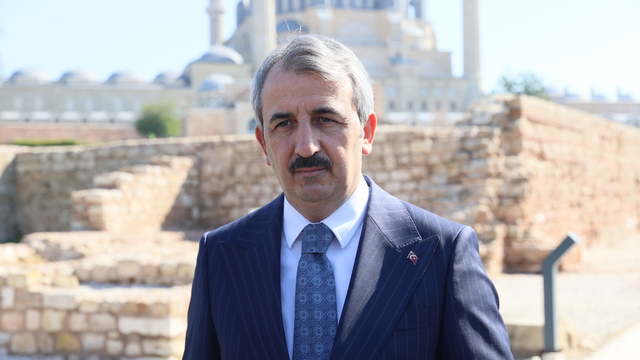 Edirne'de çocuklar şenlikte yazarlarla buluşacak