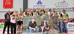 Manisa filesinde Sultanlar Ligi coşkusu