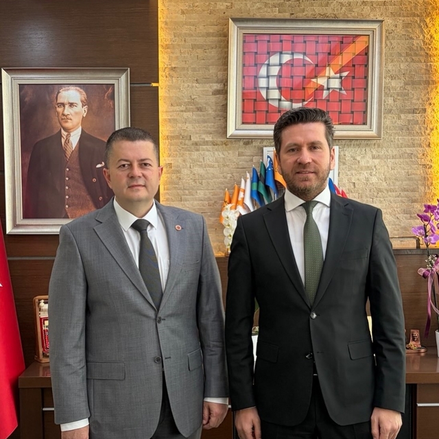 Tavas Belediyesinde Başkan Yardımcılığına Naci Sezer atandı