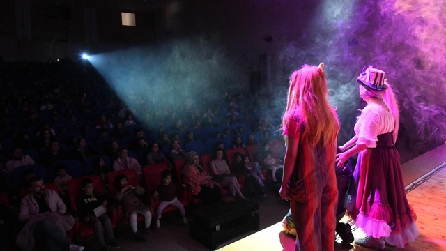 Minikler hem eğlendi hem öğrendi