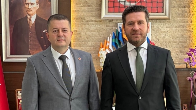 Tavas Belediyesinde Başkan Yardımcılığına Naci Sezer atandı