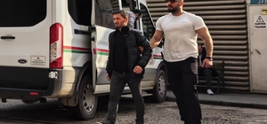 Uyuşturucu taciri, kovalamaca sonucu yakalandı