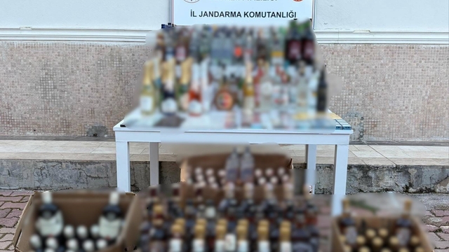 Antalya'da bin 150 litre kaçak alkol ele geçirildi