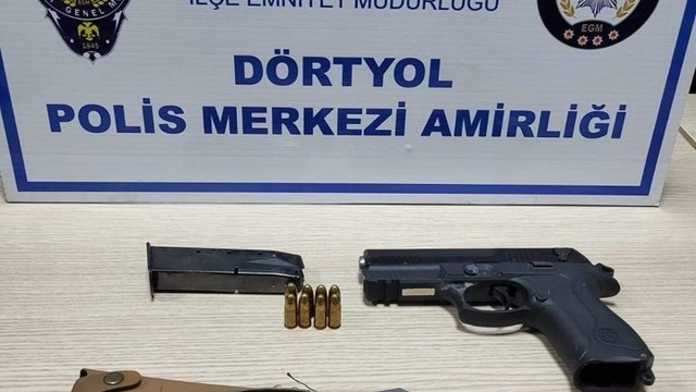 Dörtyol'da üzerinden silah ve bıçak çıkan şahıs tutuklandı