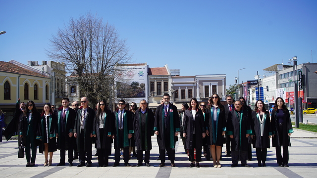 Edirne'de Avukatlar Günü kutlandı