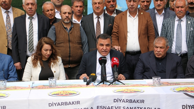 DESOB Başkanı Ebedinoğlu, kongrede adaylığını açıkladı
DESOB Başkanı Ebedinoğlu: ''Süreç nihayete erdikten sonra Türkiye'nin ve bölgenin ekonomik olarak da önü açılacaktır''