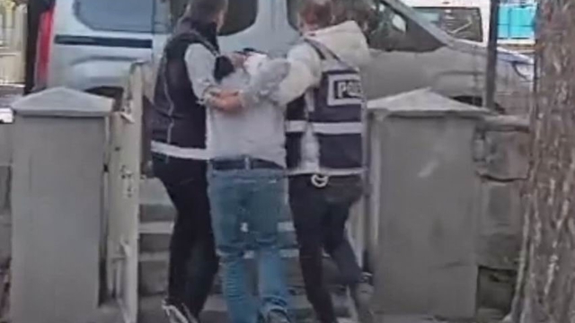 Hırsızlık suçundan 20 yıl cezası bulunan şahıs yakalandı