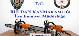 100 bin liralık motorlu testereleri çalan hırsızlar polisten kaçamadı