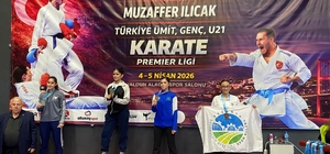 Büyükşehir sporcuları 3 farklı branşta kürsüye çıktı