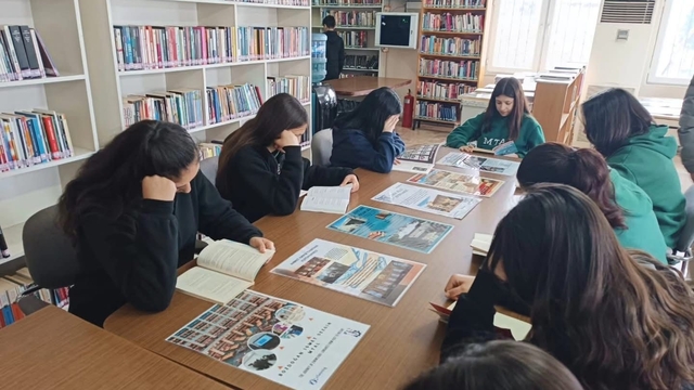 Bozdoğan'da öğrenciler kitapla buluştu