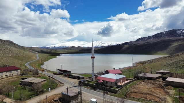 Siirt'teki Zirin Gölü yeniden hayat buldu
