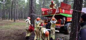 Ormancılar Antalya'da kıyasıya yarıştı 6 farklı parkurda bilgi, beceri ve dayanıklılıklarını sergilediler