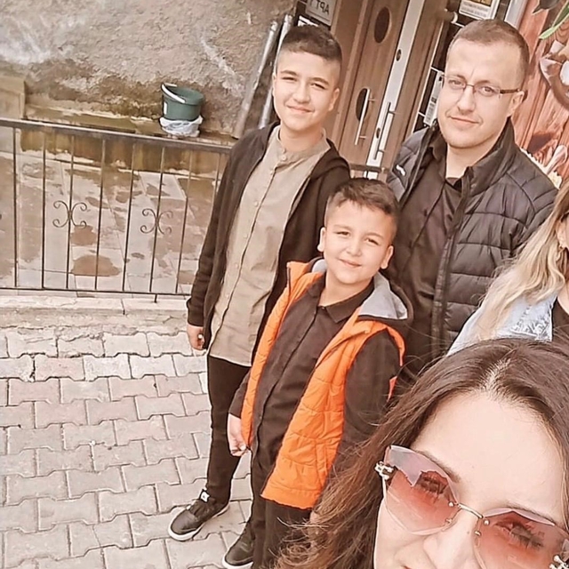 Baba ve 2 çocuğunun öldüğü kazada yaralanan anne de 18 gün sonra yaşam sava...