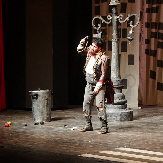 Şehitkamil'de 4. Çocuk Tiyatrosu Günleri başladı
Tiyatro şöleni 12 gün süre...