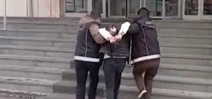 Kayseri’de 10 yıl kesinleşmiş hapis cezasıyla aranan şahıs yakalandı