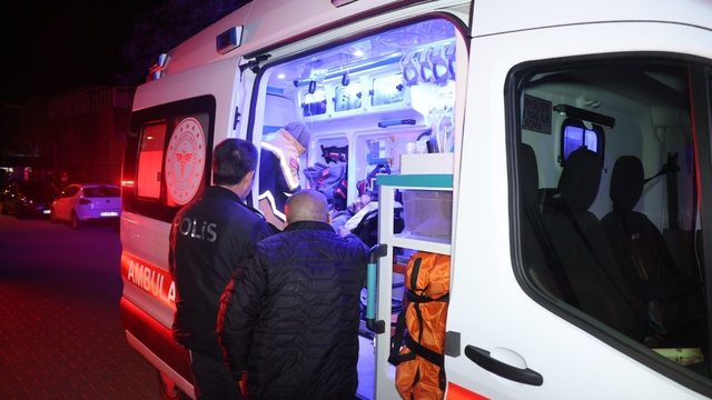 Nevşehir'de "Bu parkın lambası niye yanmıyor kavgası": 3 yaralı